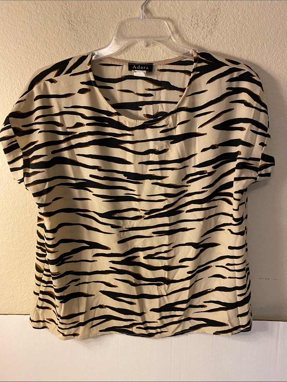 Cream Zebra-Print Short Sleeve Blouse